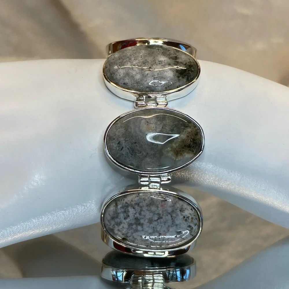 Artisan Sterling Silver Moss Agate Toggle Clasp adjustable Bracelet Size 6-8
